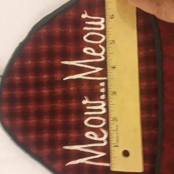 Current Cat Christmas Stocking..  Berry Plaid OS NWOT - Picture 8 of 10